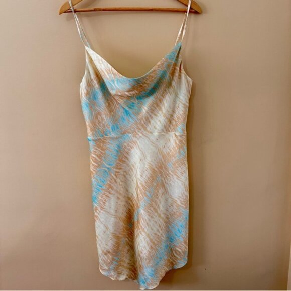 Guess| Pretty Satin Tidal Wave Tie Dye Beige and Blue Cocktail Mini Dress Sz L - Picture 2 of 8